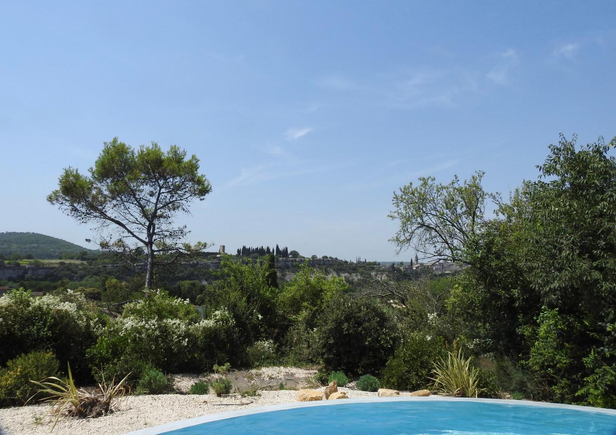 Superbe Appartement Dans Residence Avec Piscine Saint-Martin-dʼArdèche Dış mekan fotoğraf